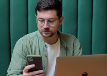 Can You Do a Background Check on Yourself 2025 Guide to Self-Screening