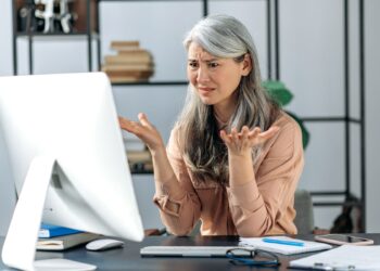 What Causes a Red Flag on a Background Check