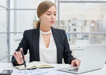 Healthcare Background Checks: What Employers Should Know