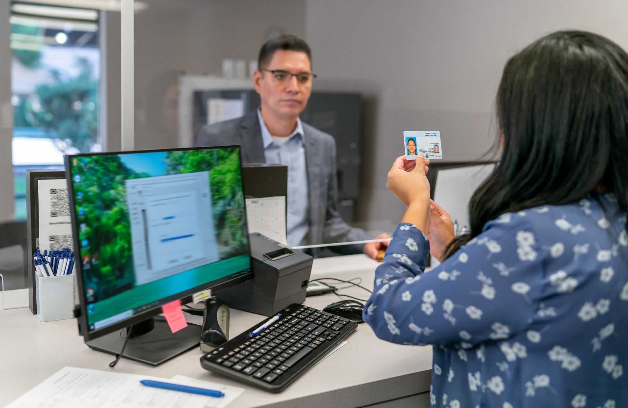 What Is a Financial Institution Background Screening - Sapphire Check