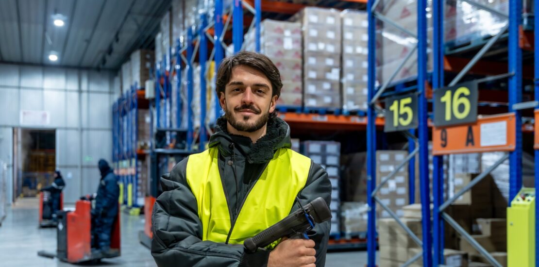 Best Background Checks for Logistics and Freight Companies