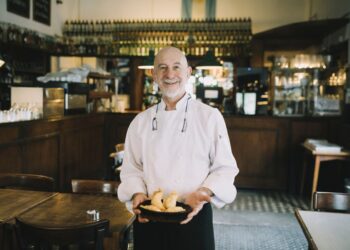 What Are Food Handler Background Check Requirements by State?