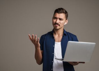 Difference Between a Background Check and Criminal Record Check